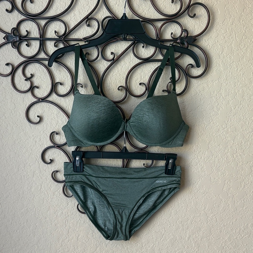 Women's Green Intimate Set